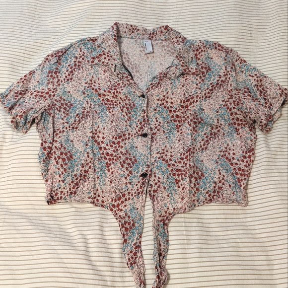 American Apparel cropped floral blouse - Picture 5 of 7